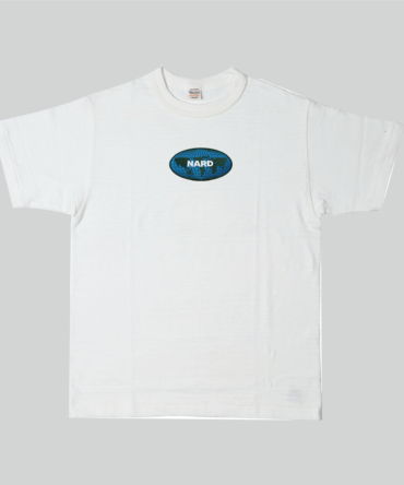 Embroidered Globe EARF TEE