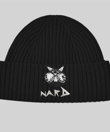 Black Embroidery Static Cat Beanie